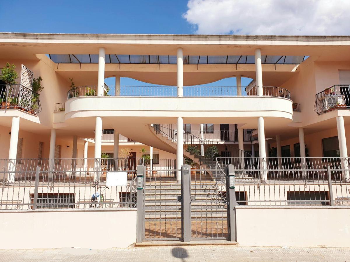 Dimora Cavallini - Apartment In Pula, Sardinia, Italy Exterior photo